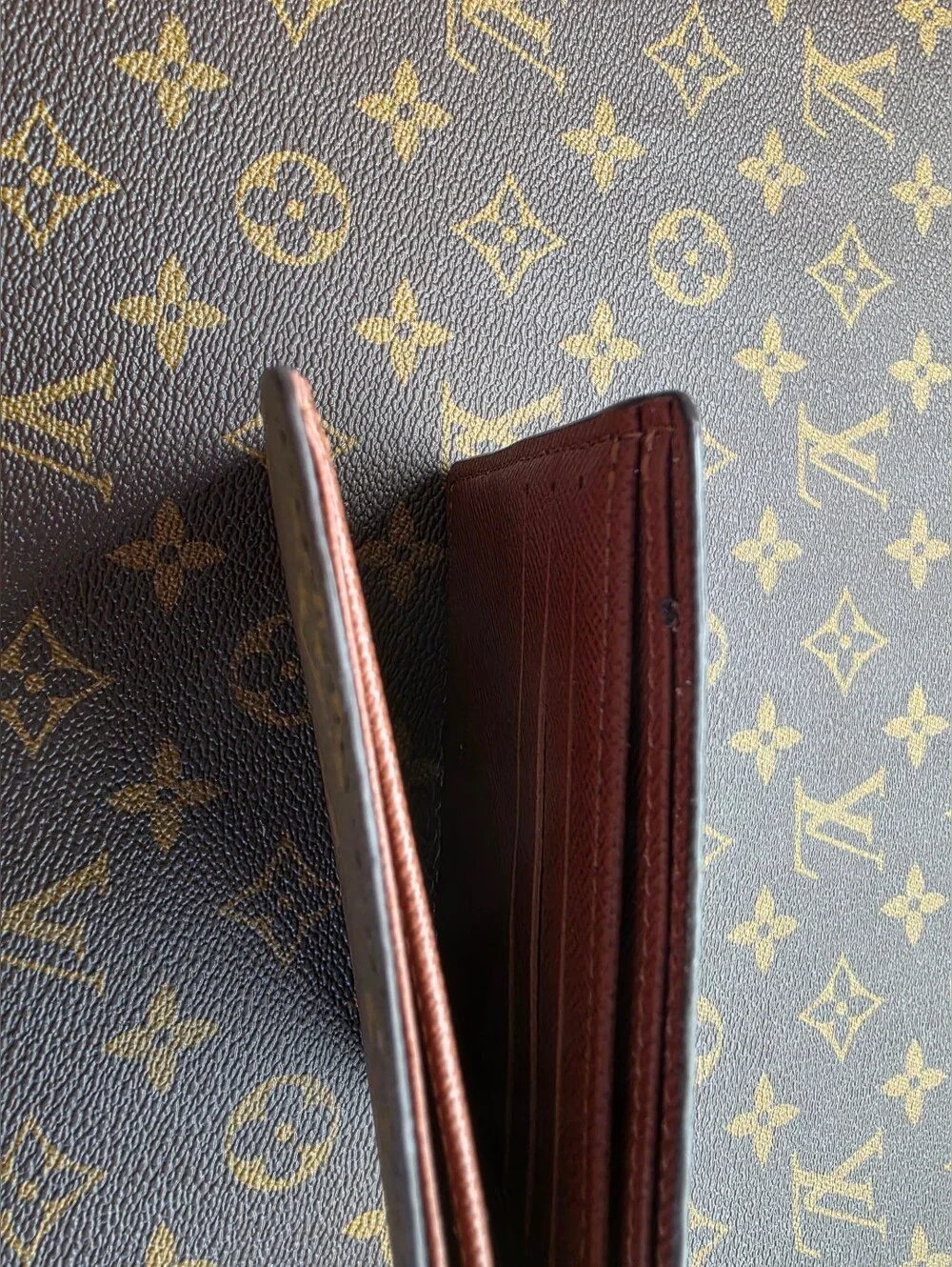 Louis Vuitton Multiple Wallet Monogram Canvas Bifold Wallet - Brown/Gold